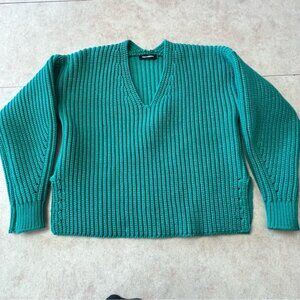 525 America Women's Chunky Cotton Knit V-Neck Long Sleeve Green Sweater